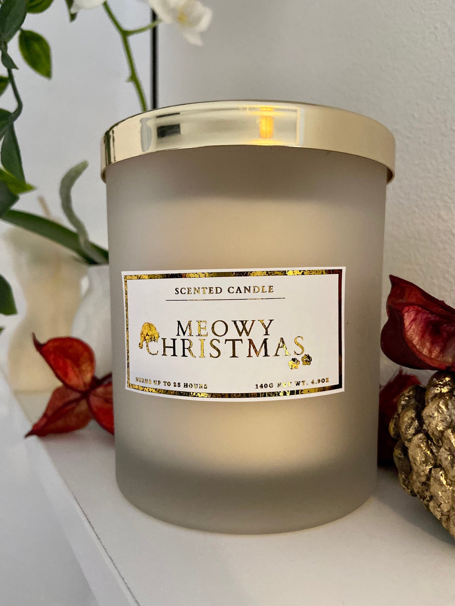 Meowy Christmas Candle