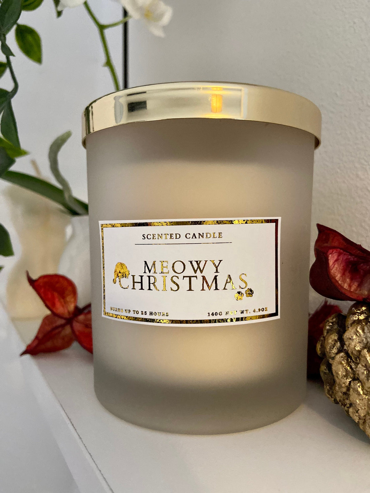 Meowy Christmas Candle