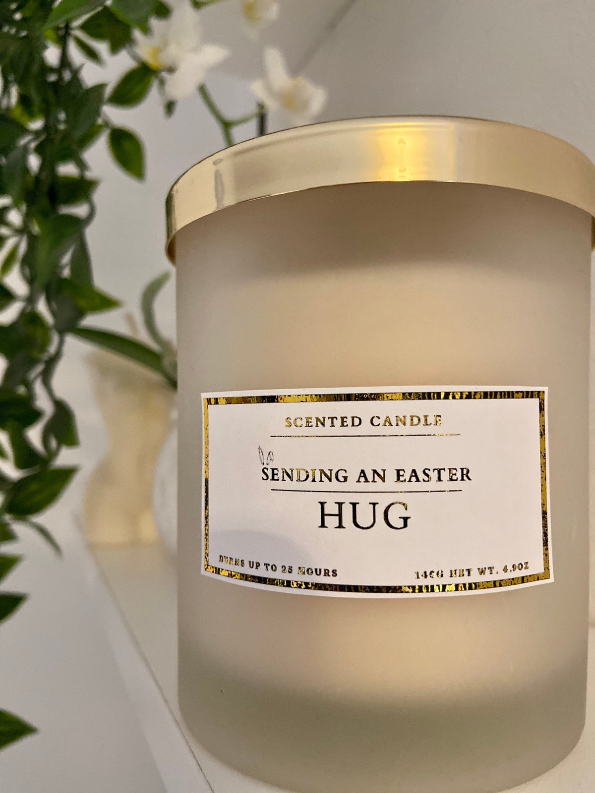 Sending An Easter Hug Candle